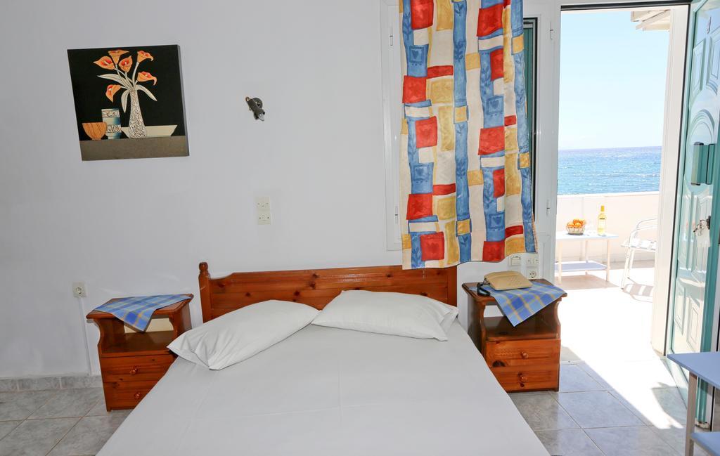 Akrogiali Hotel Plomari Zimmer foto