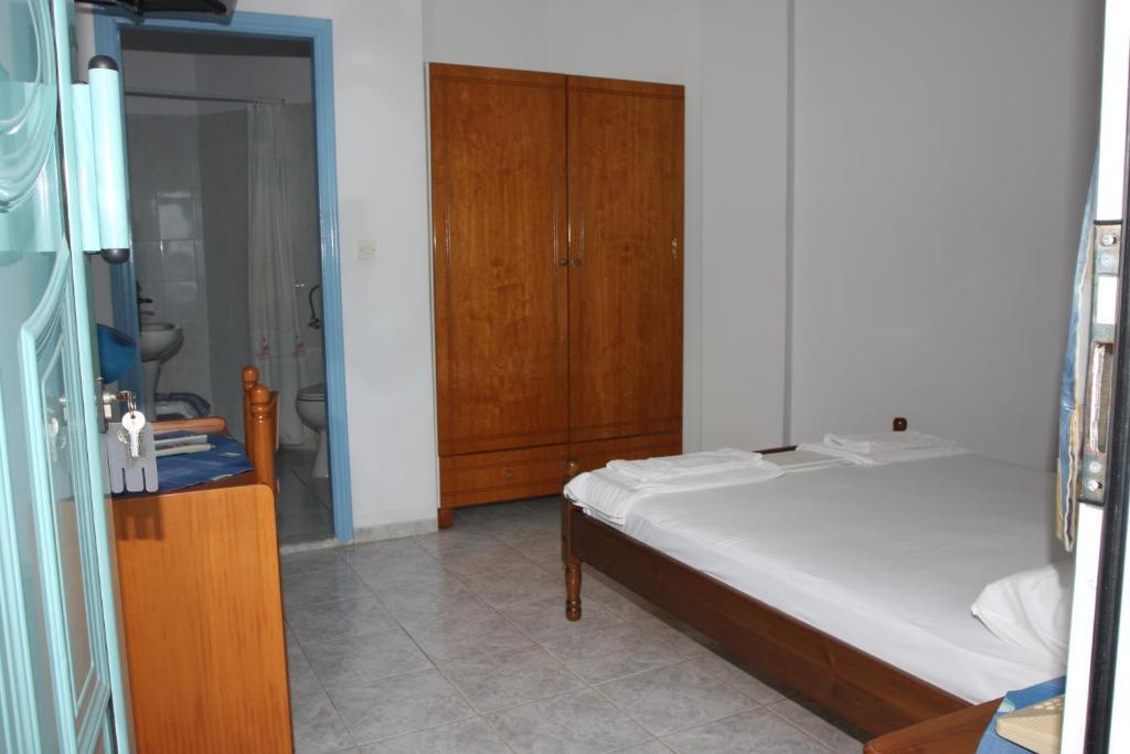 Akrogiali Hotel Plomari Zimmer foto